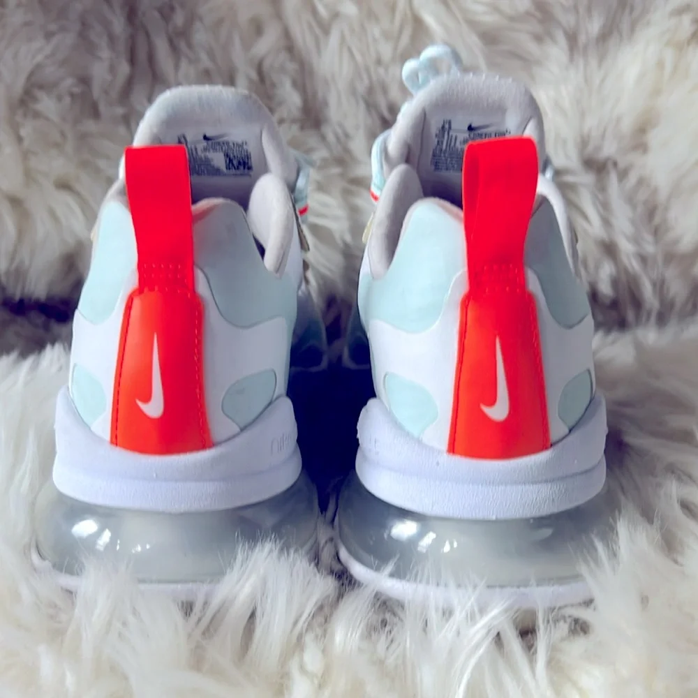 EUC Nike Airs - Picture 3 of 6